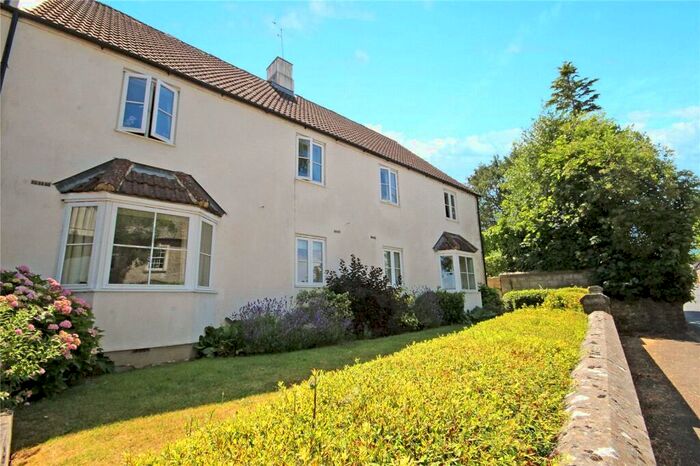 1 Bedroom Apartment For Sale In Norbury Court, Purton, Swindon, SN5