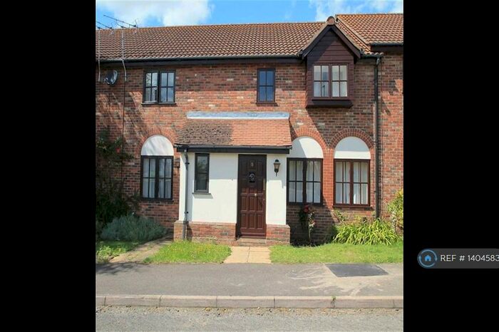 3 Bedroom Terraced House To Rent In Hunters Way, Kimbolton, Huntingdon, PE28