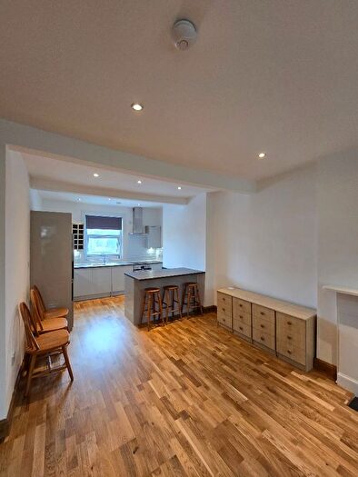 2 Bedroom Flat To Rent In London Road, London, SE1