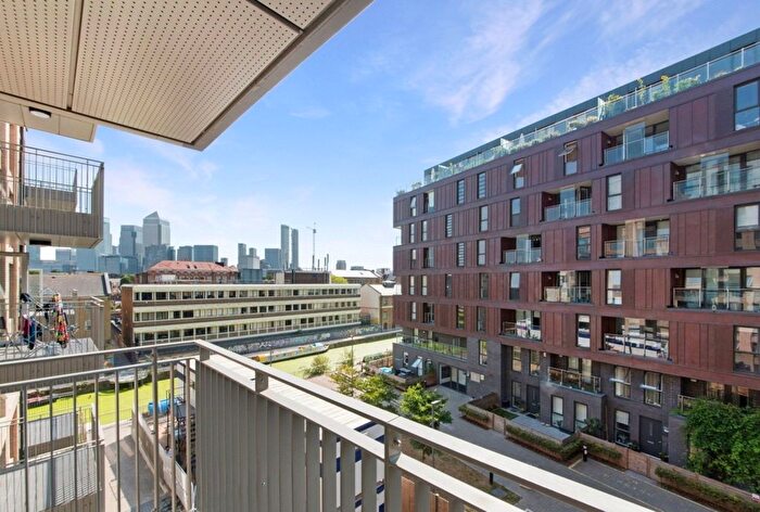 1 Bedroom Flat To Rent In Thomas Road, London, E14