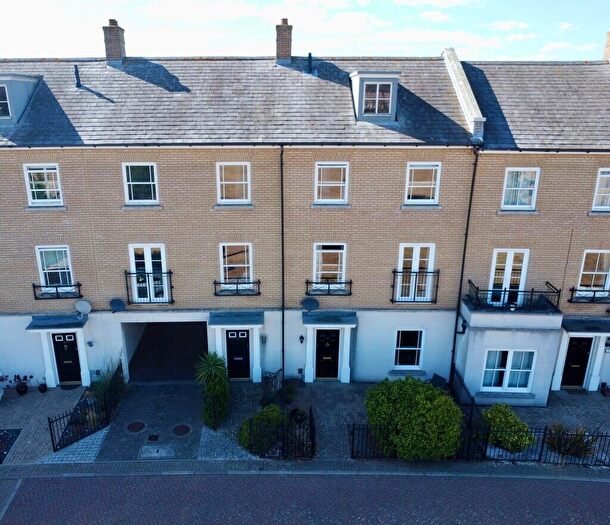 4 Bedroom Town House For Sale In Bonny Crescent, Ipswich, IP3