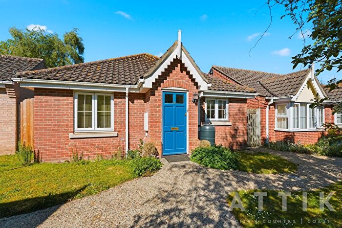 2 Bedroom Detached Bungalow For Sale In Old Brewery Yard, Halesworth, IP19