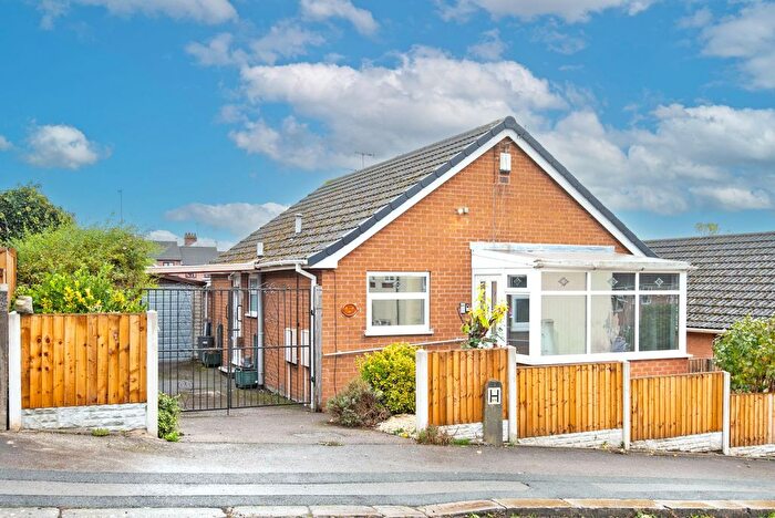 2 Bedroom Detached Bungalow For Sale In Victoria Street North, Old Whittington, S41