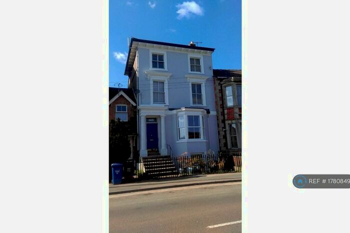 3 Bedroom Flat To Rent In Middleton Road, Banbury, OX16