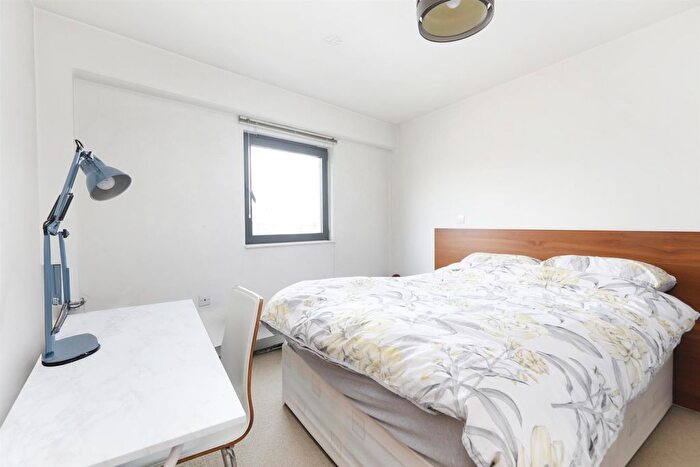 1 Bedroom Flat To Rent In Lant Street, London, SE1