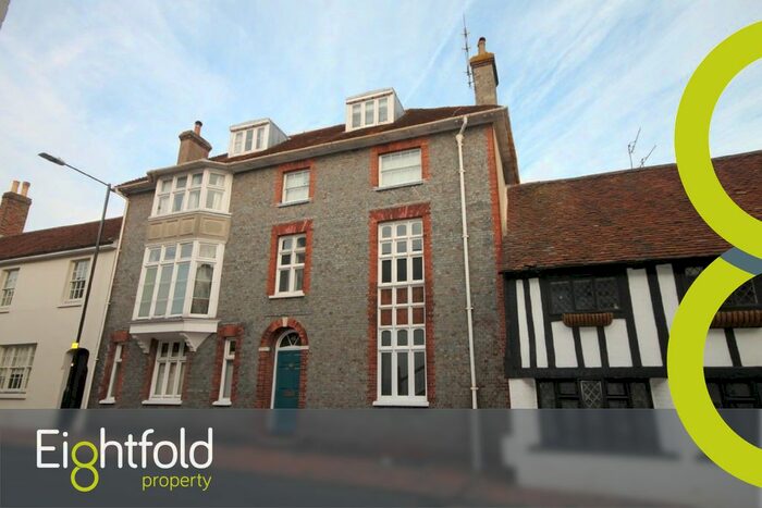 2 Bedroom Flat To Rent In Southover High Street, Lewes, BN7