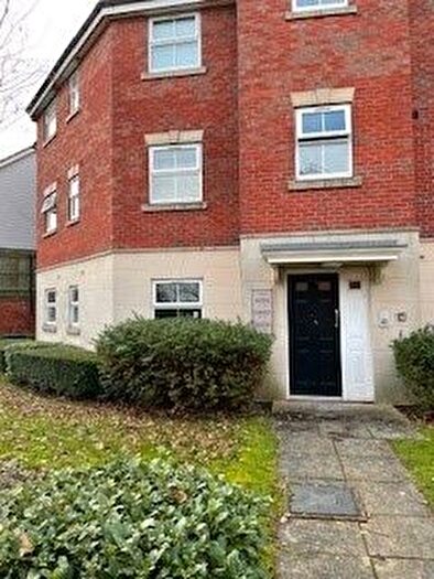 2 Bedroom Flat To Rent In Padside Row, Hamilton, Leicester, LE5