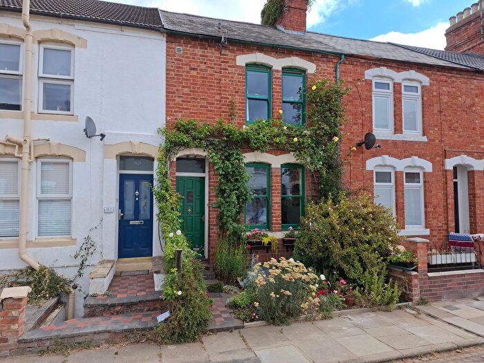 2 Bedroom Terraced House For Sale In Shelley Street, Northampton, NN2