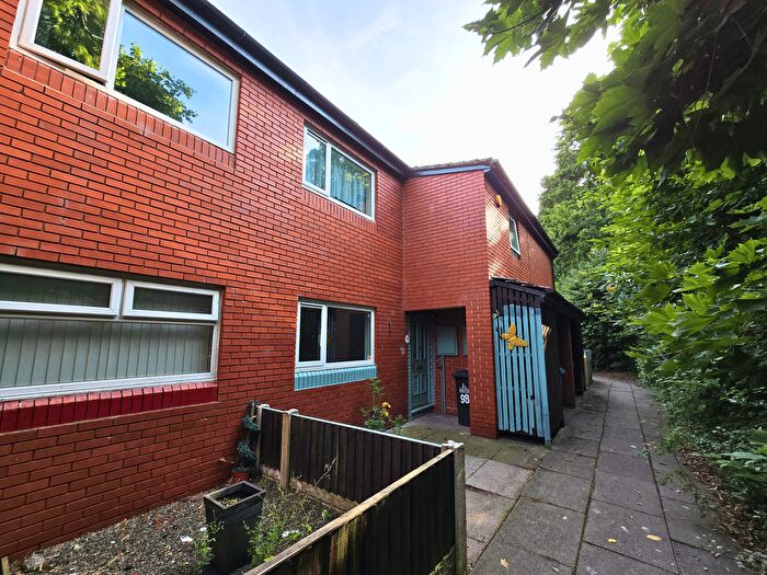 1 Bedroom Flat For Sale In The Hove, Murdishaw, Runcorn, Cheshire, WA7
