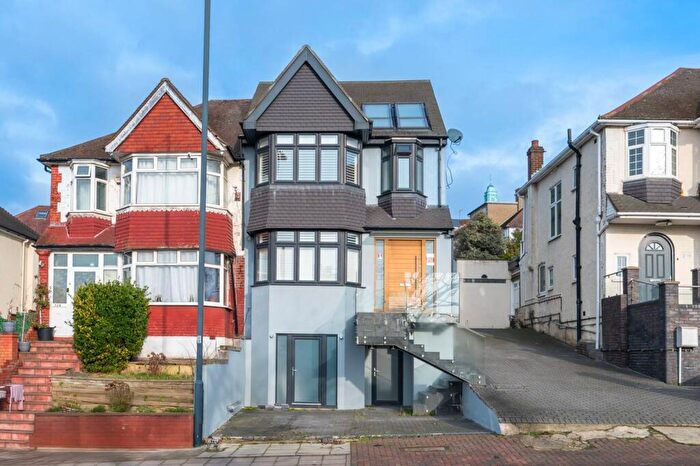 3 Bedroom Detached House For Sale In Dollis Hill Lane, Dollis Hill, London, NW2