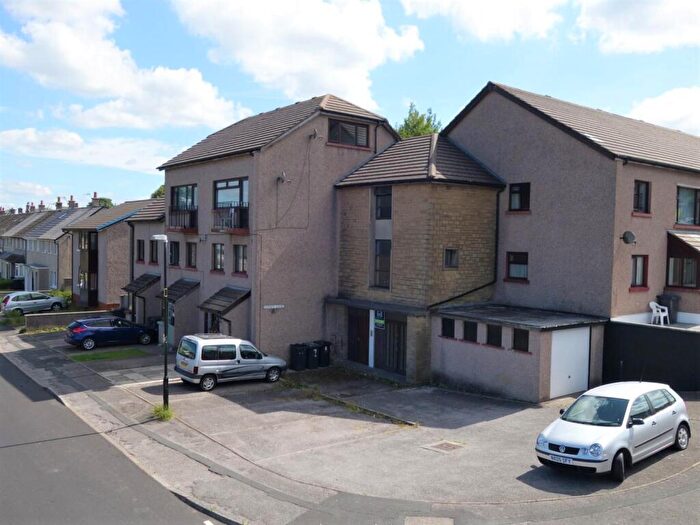 1 Bedroom Flat For Sale In Keswick Court, Lancaster, LA1