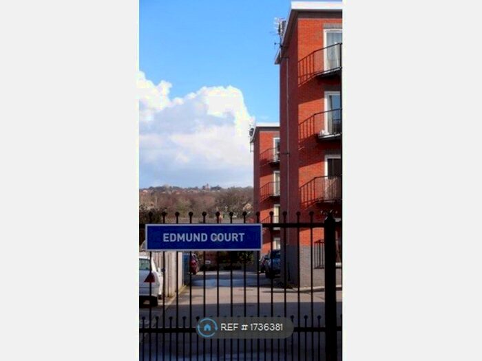 2 Bedroom Flat To Rent In Fulmar House, Sheffield, S2