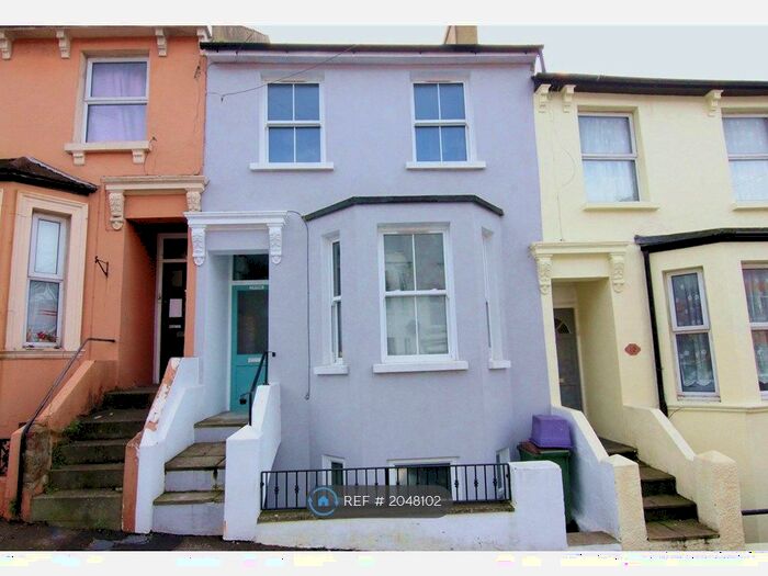 Studio To Rent In Clarence Street, Folkestone, CT20