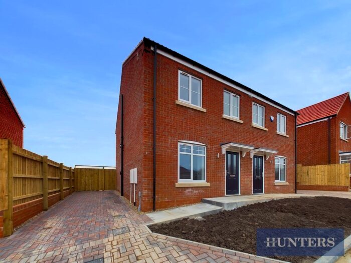 3 Bedroom Property To Rent In Redcap Drive, Bridlington, YO16