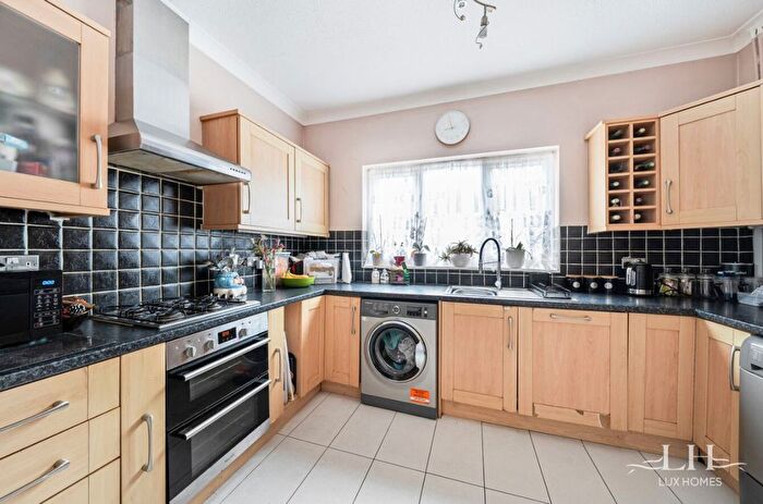 3 Bedroom Terraced House For Sale In Wise Road, London, E15