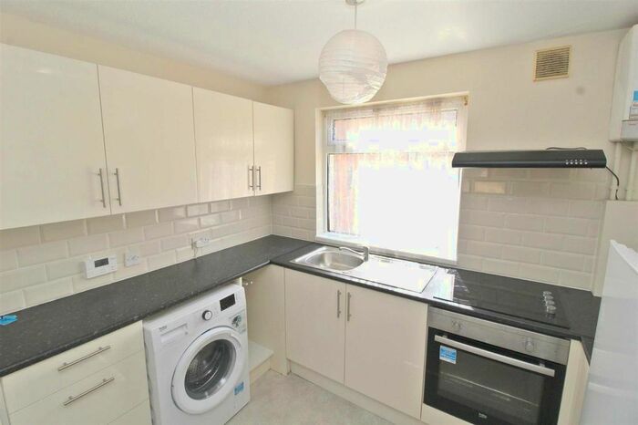 1 Bedroom Maisonette To Rent In Downs Barn Boulevard, Downs Barn, Milton Keynes, MK14