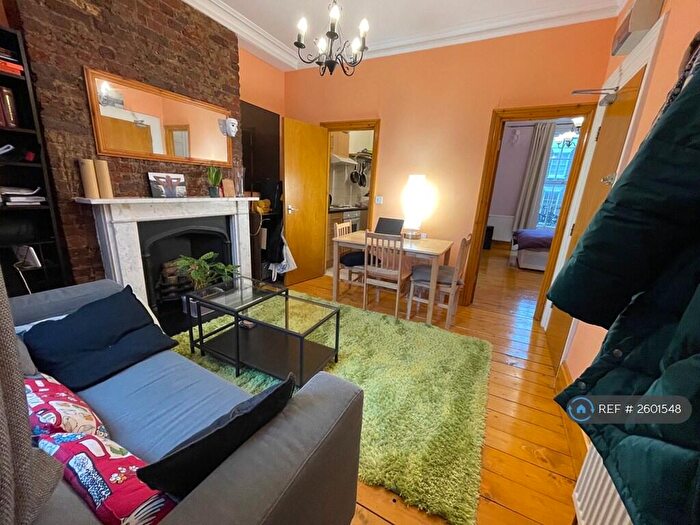 1 Bedroom Flat To Rent In Arlington Road, London, NW1