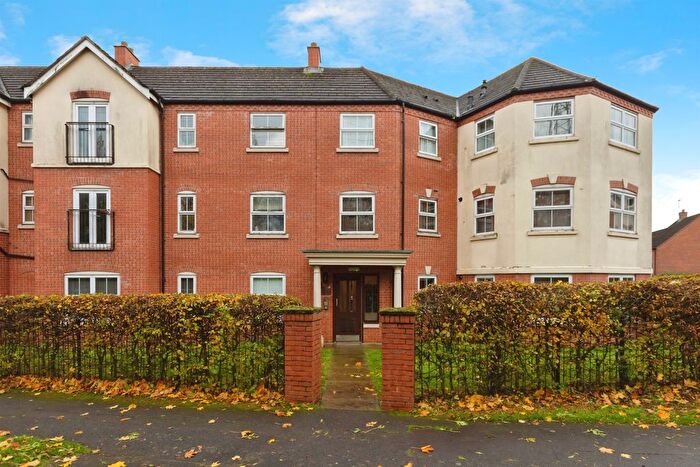 2 Bedroom Flat For Sale In Brandwood Crescent, Birmingham, B30