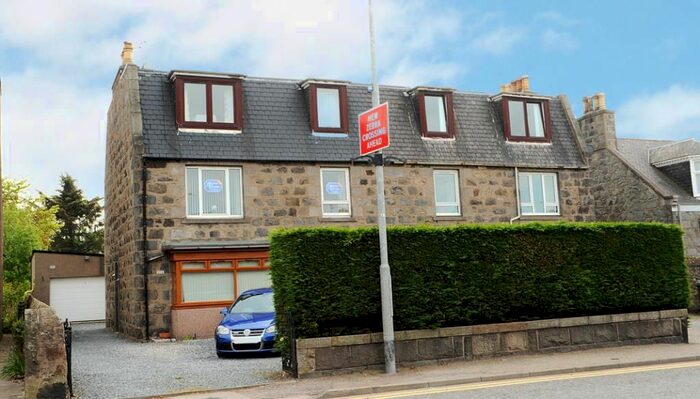 2 Bedroom Flat To Rent In 84 Victoria Street, Dyce, Aberdeen AB21