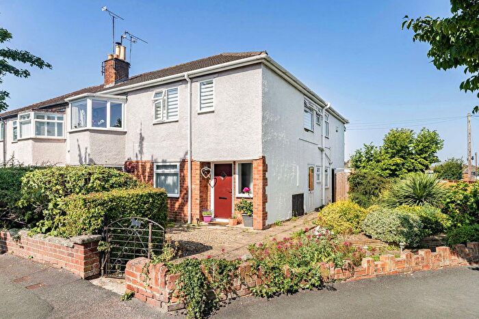 3 Bedroom Maisonette For Sale In Brymore Avenue, Prestbury, Cheltenham, GL52