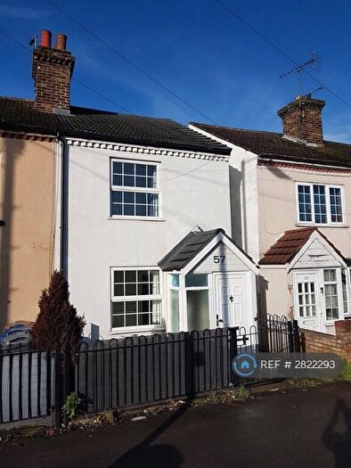 2 Bedroom Semi-Detached House To Rent In Southend Road, Stanford-Le-Hope, SS17