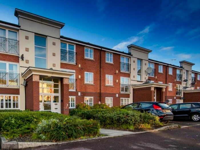 2 Bedroom Flat To Rent In St. Andrew Street, Liverpool, Merseyside, L3