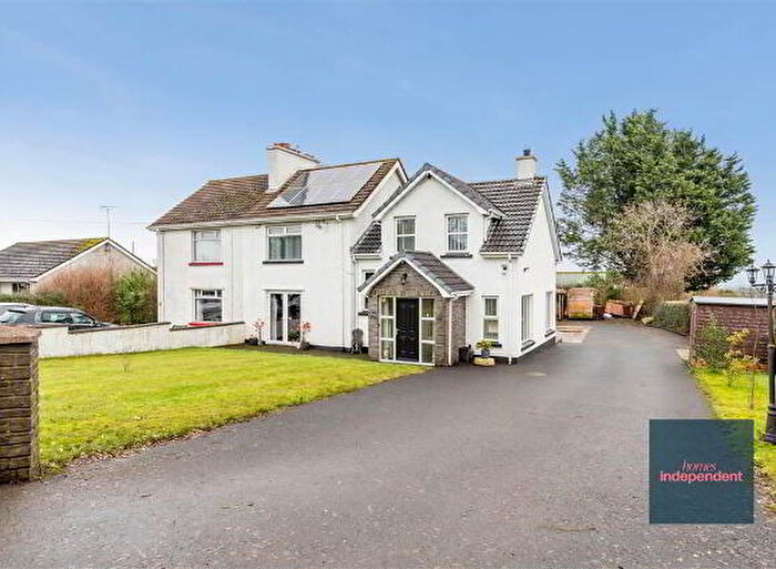 4 Bedroom Semi-Detached House For Sale In Ballyconnelly Road, Cullybackey, BT42