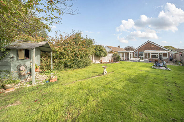 3 Bedroom Bungalow For Sale In Harbour View Road, Pagham, Bognor Regis, PO21