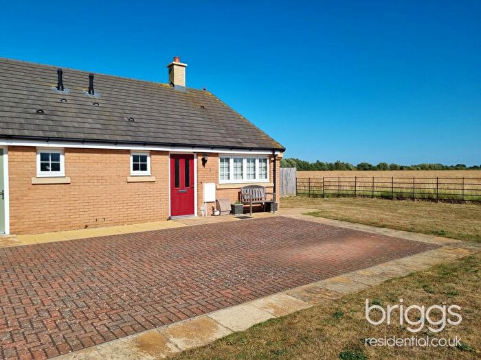 1 Bedroom Semi-Detached Bungalow For Sale In Starsmore Fields, Baston, Market Deeping, PE6