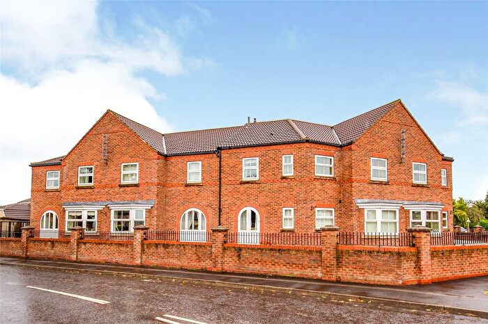 2 Bedroom Flat For Sale In Meadowfield, Stokesley, Middlesbrough, North Yorkshire, TS9