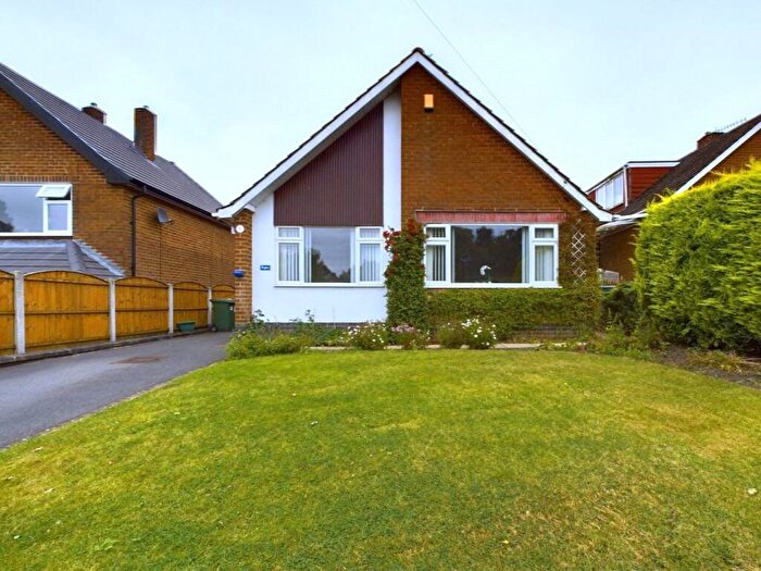 2 Bedroom Bungalow For Sale In Pippin Hill, Denby Village, Ripley, Derbyshire, DE5