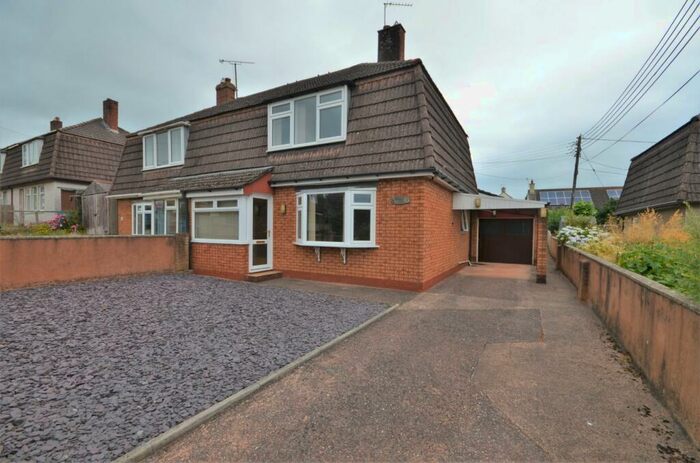 3 Bedroom Semi-Detached House For Sale In Beaufort Close, Sampford Peverell, Tiverton, Devon, EX16