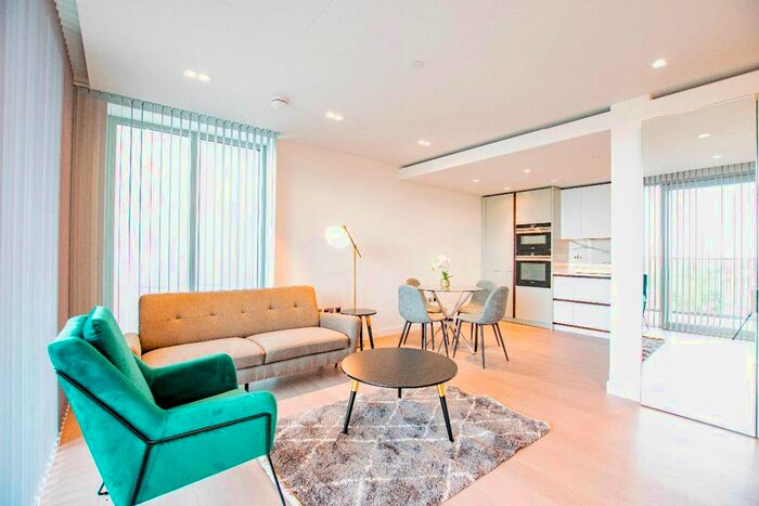 2 Bedroom Flat To Rent In Edgware Road, London, W2