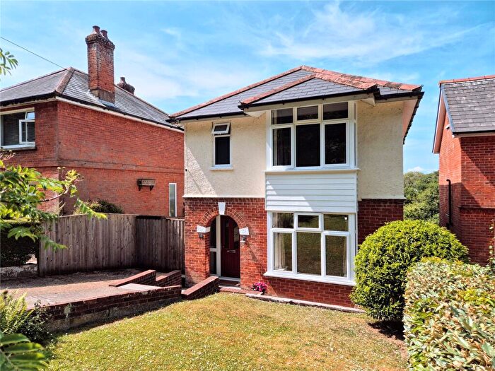 3 Bedroom Detached House For Sale In Castle Hill, Newport, Isle Of Wight, PO30