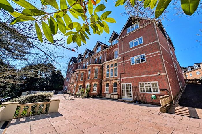 2 Bedroom Flat For Sale In Bournemouth, BH2