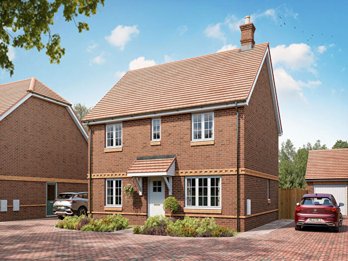 4 Bedroom Detached House For Sale In Anderson Way, Wick, Littlehampton, BN17