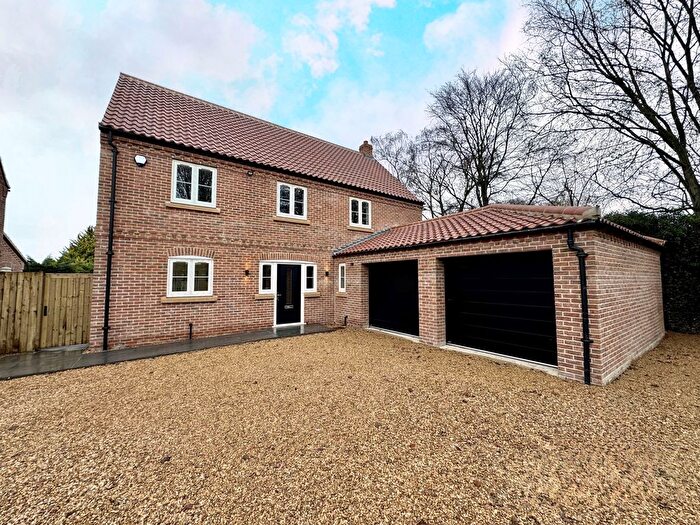 4 Bedroom Detached House To Rent In Long Lane, Feltwell, IP26