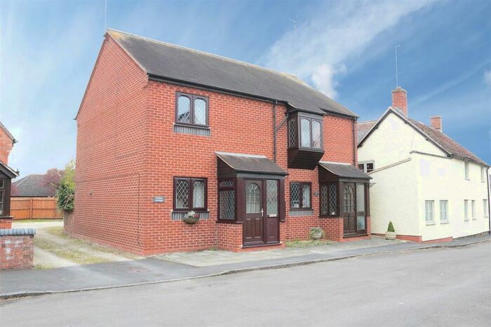 2 Bedroom Semi-Detached House To Rent In Mill Street, Kineton, Warwick, CV35