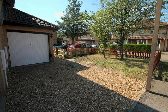 2 Bedroom Semi-Detached House For Sale In Farnham Court, Great Holm, MK8