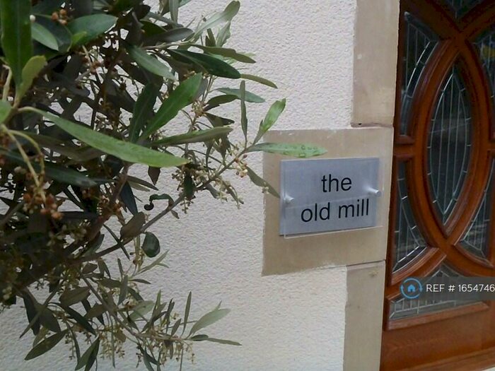 2 Bedroom Flat To Rent In The Old Mill, Preston, PR3