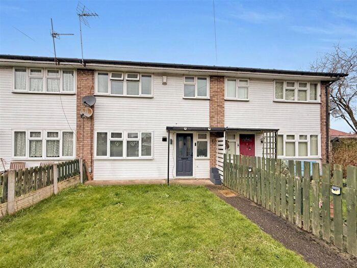 3 Bedroom Terraced House For Sale In Kings Drive, Thingwall, Wirral, CH61