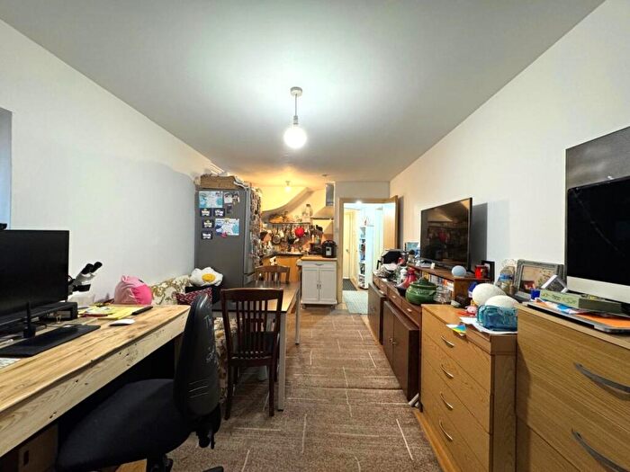 1 Bedroom Flat To Rent In Hindes Road, Harrow, HA1