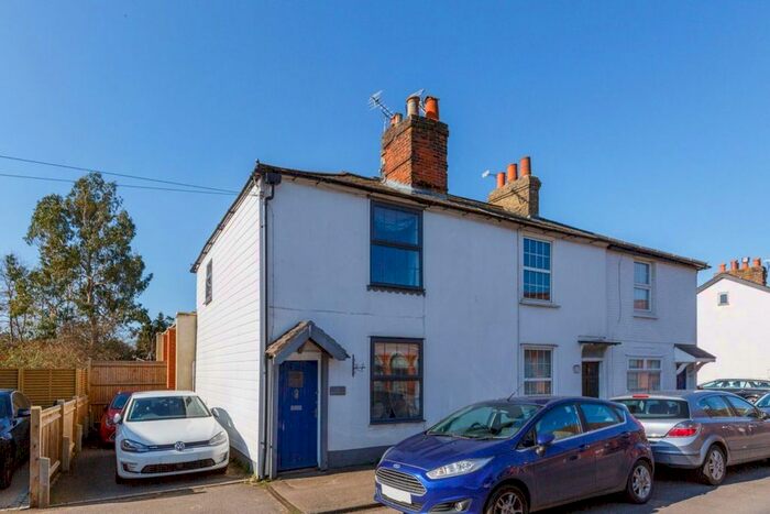 2 Bedroom Semi-Detached House To Rent In Bradbourne Road, Sevenoaks, TN13