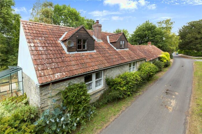 3 Bedroom House For Sale In Wales, Queen Camel, Yeovil, BA22