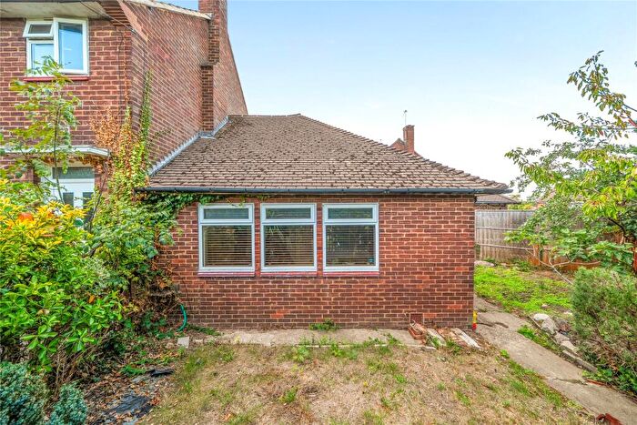 1 Bedroom End Of Terrace House For Sale In Brockwell Close, Orpington, BR5