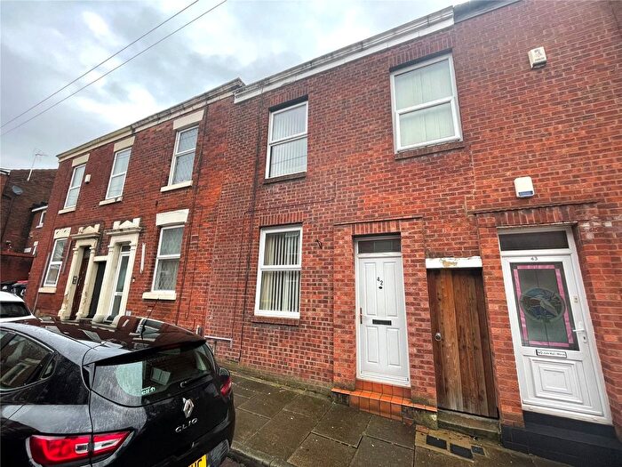 2 Bedroom Terraced House For Sale In Arkwright Road, Preston, Lancashire, PR1