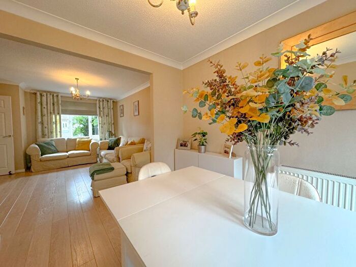 4 Bedroom Semi-Detached House For Sale In North Close, Drayton Parslow, MK17