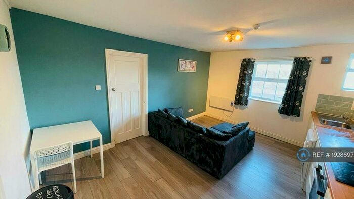 1 Bedroom Flat To Rent In North Brink, Wisbech, PE13