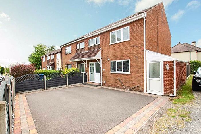 3 Bedroom Semi-Detached House For Sale In Norton Lane, Burntwood, WS7