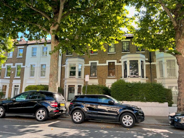 1 Bedroom Flat To Rent In Hammersmith Grove, Hammersmith, London, W6